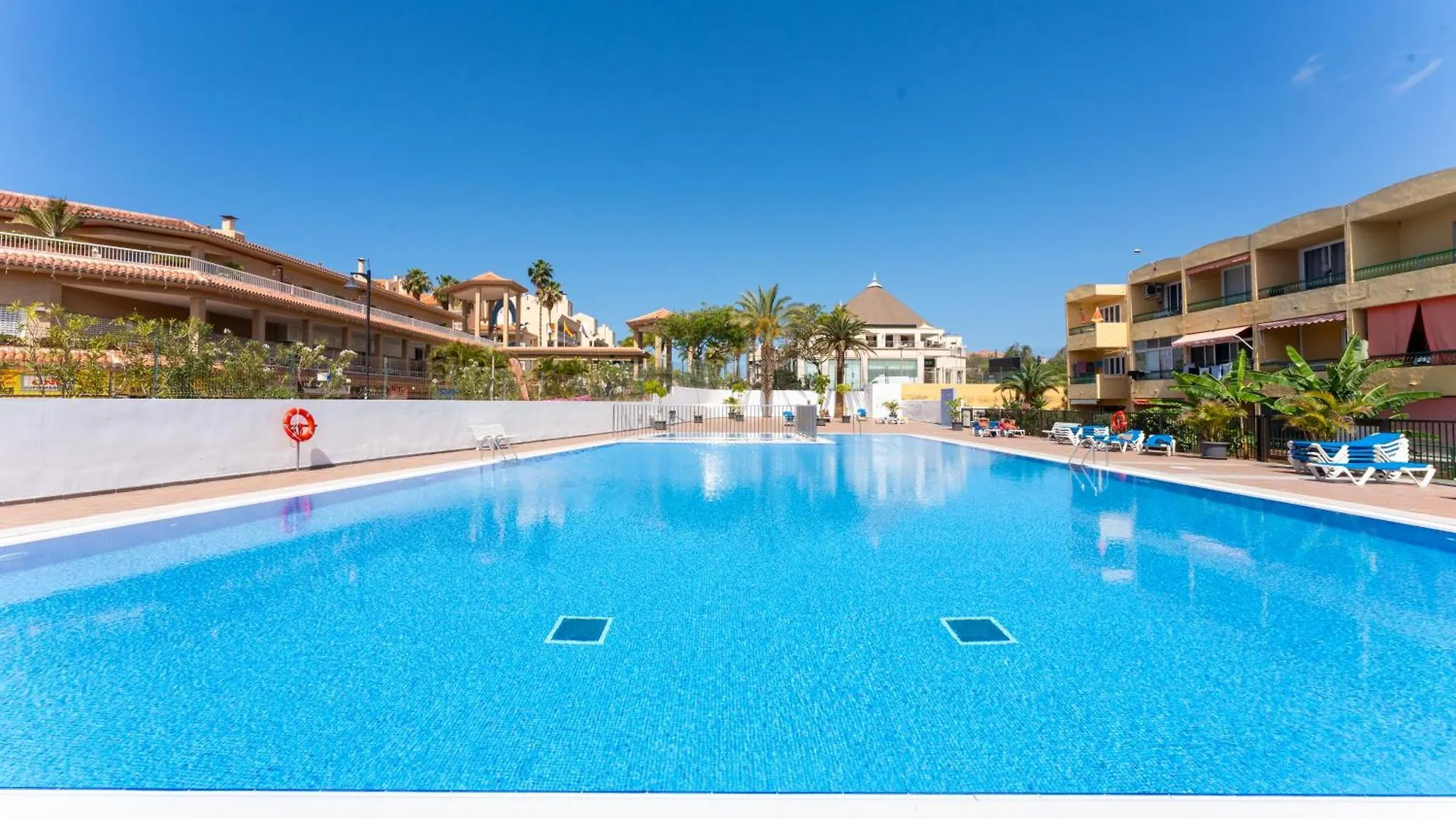 Estudio Con Mejor Posicion En Playa Las Vistas Arona  Spanje