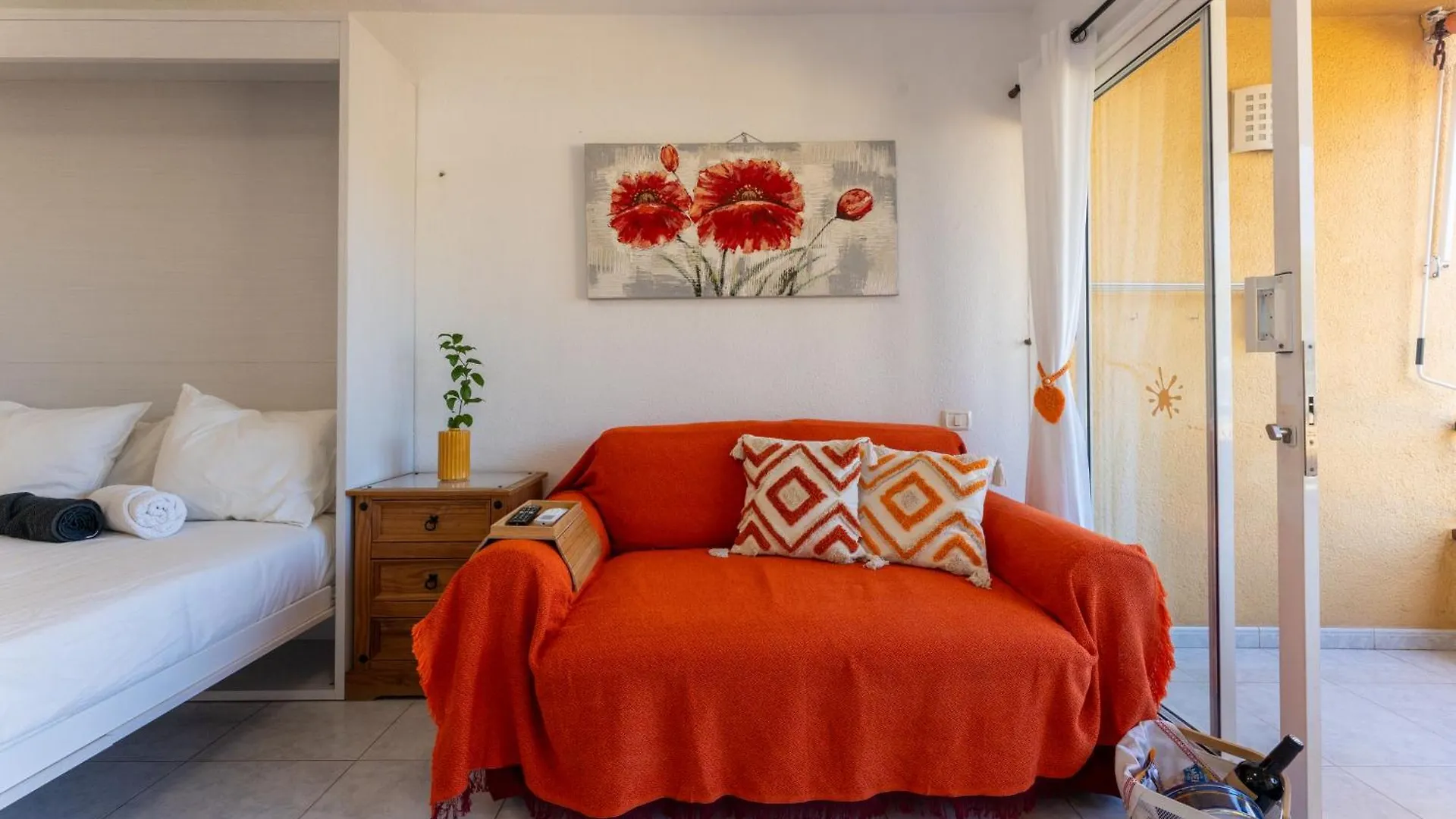 Estudio Con Mejor Posicion En Playa Las Vistas 阿罗纳